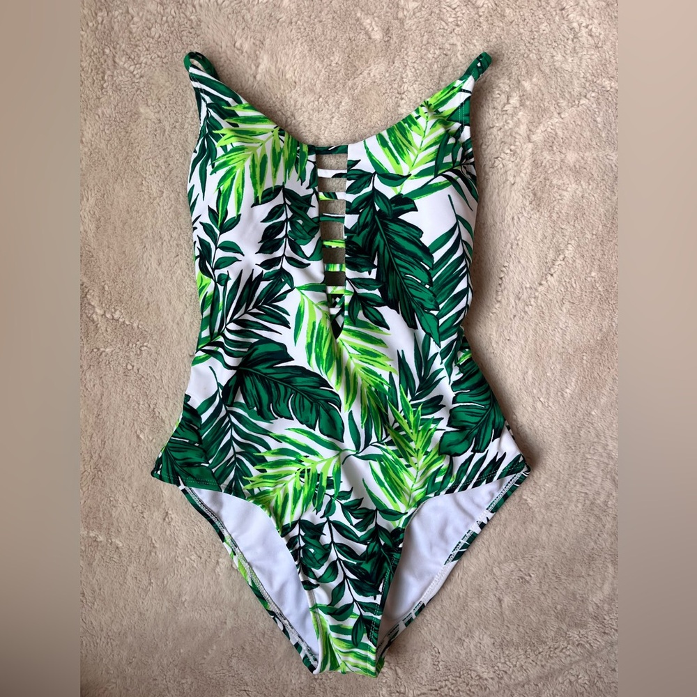 Xhilaration One Piece Swimsuit in Palm Tree Print Women Size Medium